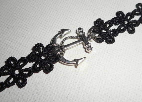 Bracciale originale con ancora e pizzo nero