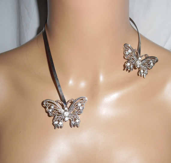 Collana originale con farfalla in cristallo Swarovski