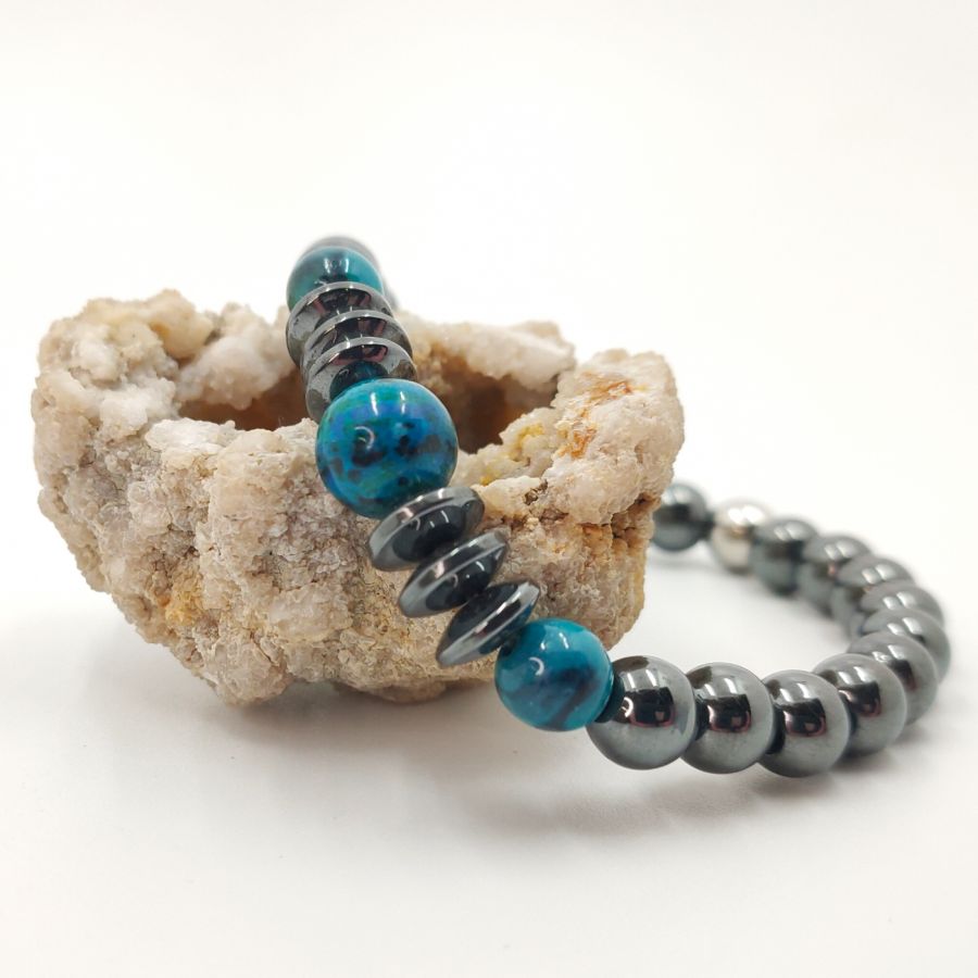 Bracciale da uomo con pietre di ematite grigio antracite e crysocolle 