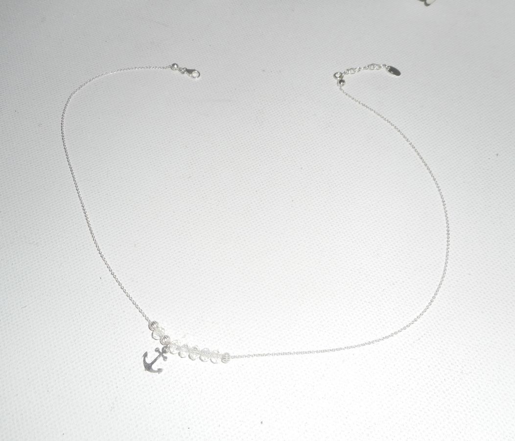 Collana girocollo in argento 925 con ancora e perle di cristallo