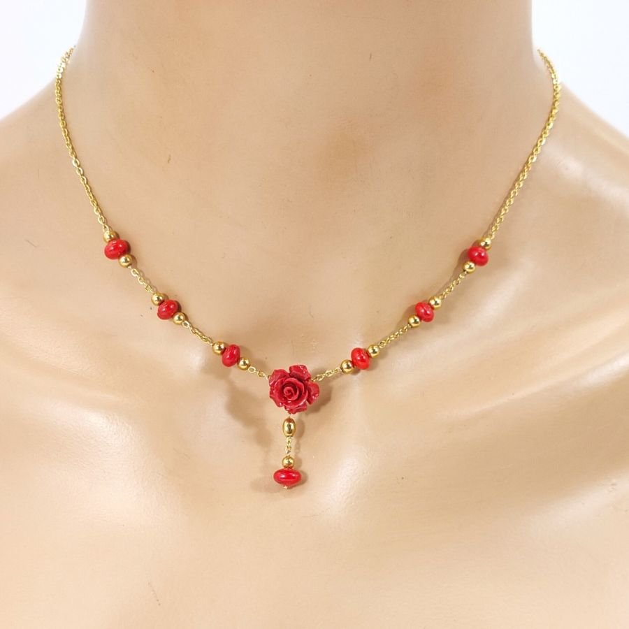 Collana di gorgonie rosa e rosse