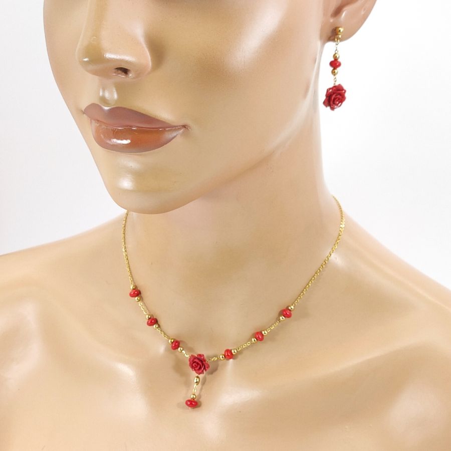 Collana di gorgonie rosa e rosse