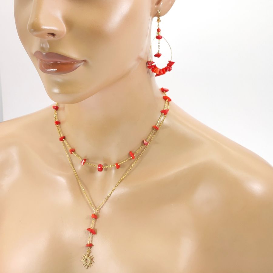  Collana a due file con gorgone e sole rosso