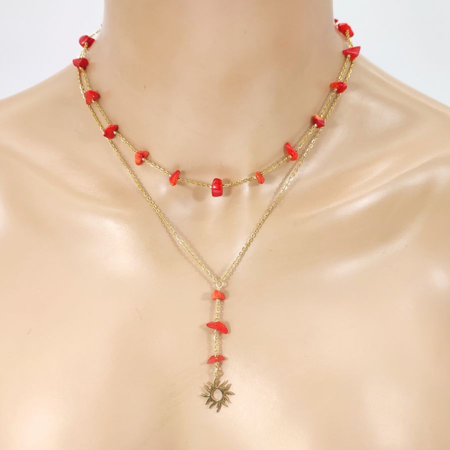  Collana a due file con gorgone e sole rosso