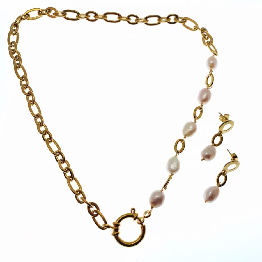  Collana con catena larga e perle coltivate barocche