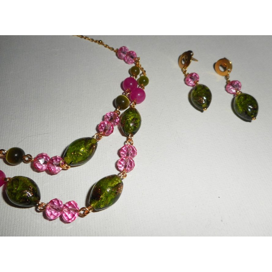 Parure Collier en Verre de Murano et cristal rose et vert sur chaine en acier