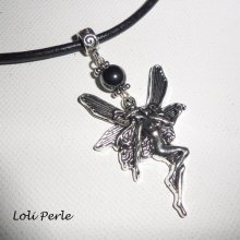 Collana Fairy con pietra di ematite su pelle nera